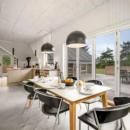 Adde - 1km From The Sea By Interhome Blåvand